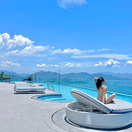 Panorama Luxury Beach Nha Trang Hotel Exterior photo
