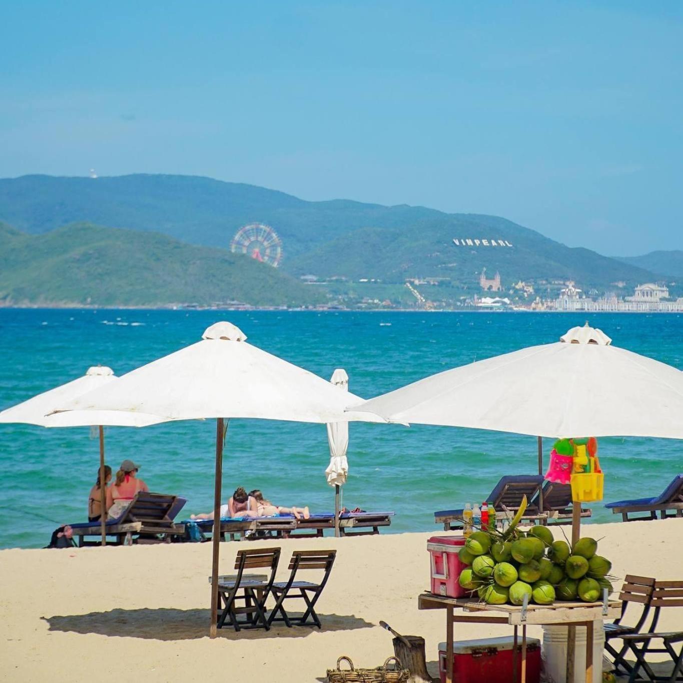Panorama Luxury Beach Nha Trang Hotel Exterior photo