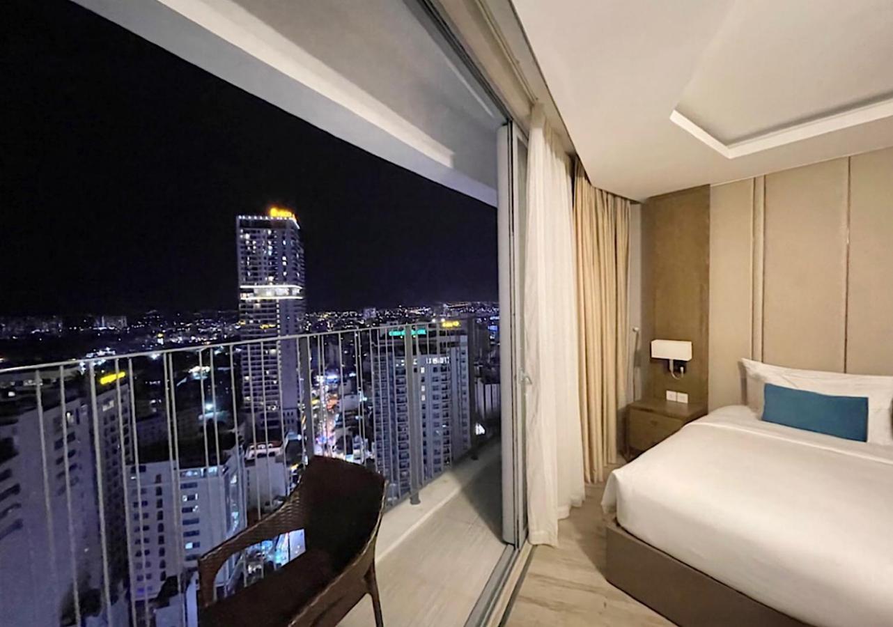 Panorama Luxury Beach Nha Trang Hotel Exterior photo